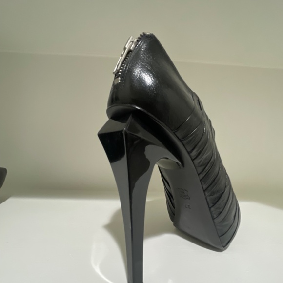 Alexander Wang Booties - Picture 4 of 7
